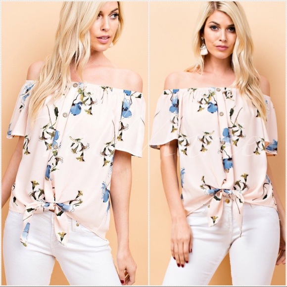 LAST 1! Light pink floral off shoulder top - Picture 1 of 2